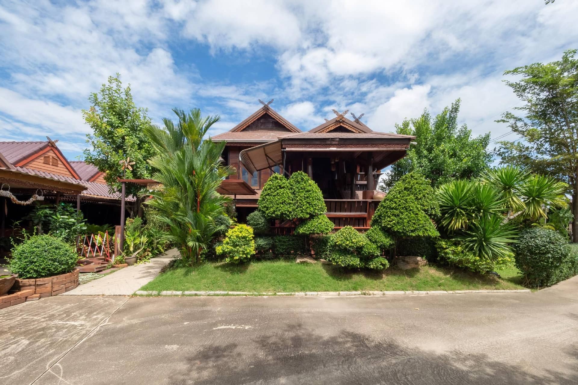 โอโย 1128 บ้านสวนมีสกุล รีสอร์ท