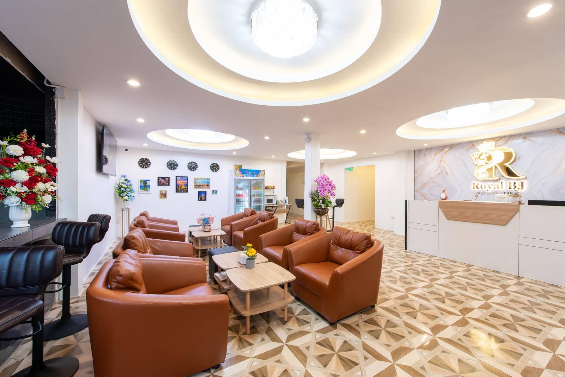 Royal BJ Hotel