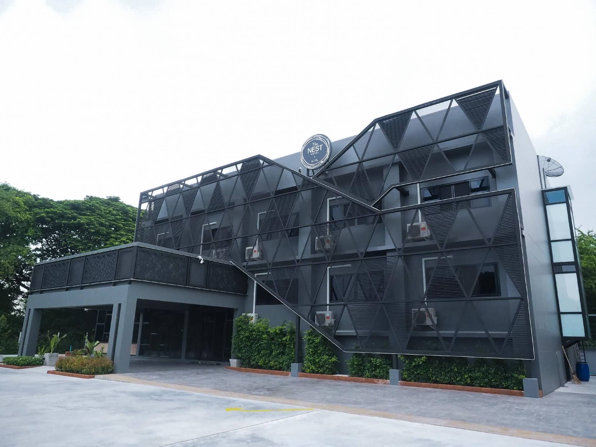 เดอะเนสต์ โฮเทล