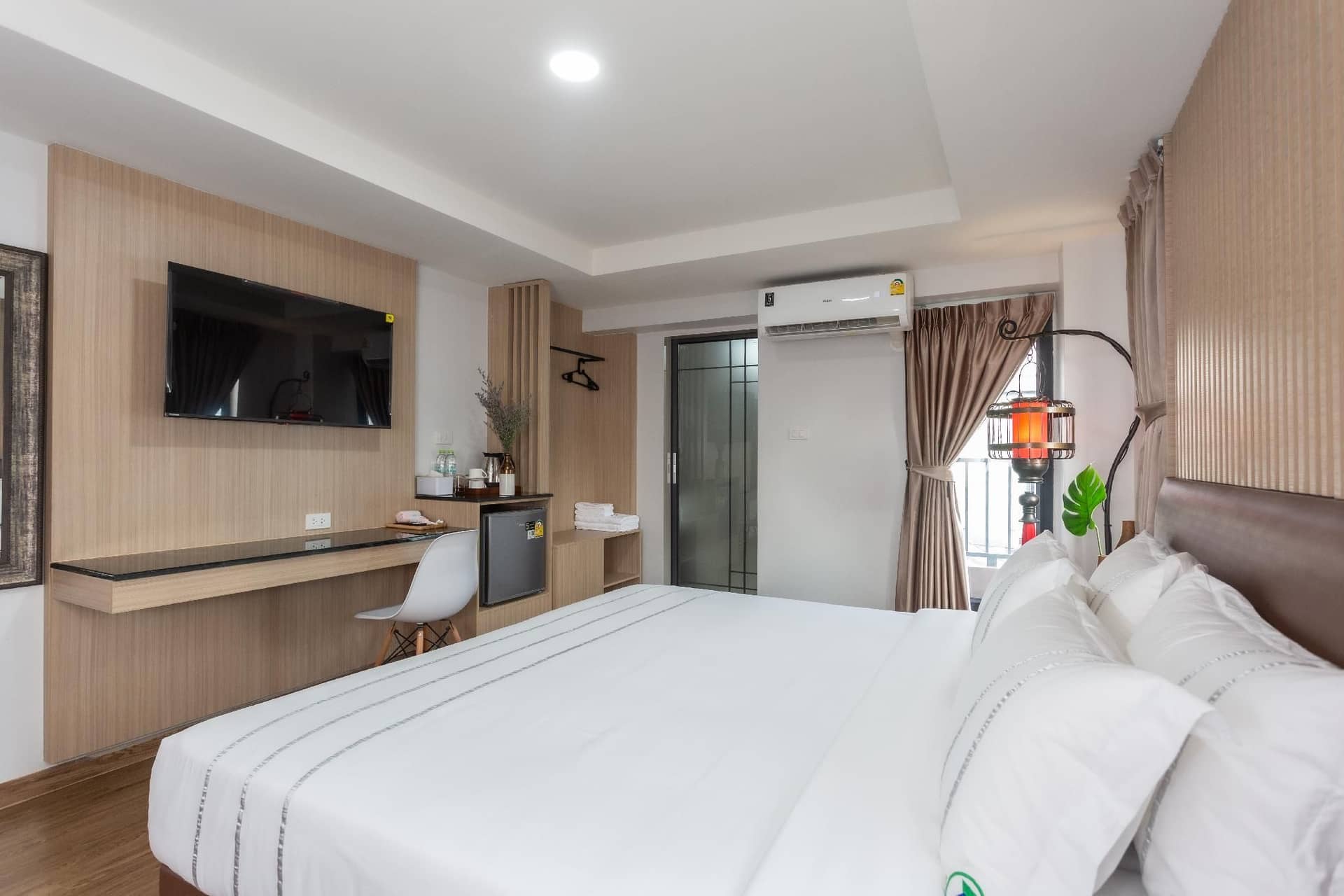 โรงแรมเซเว่นรัชดา