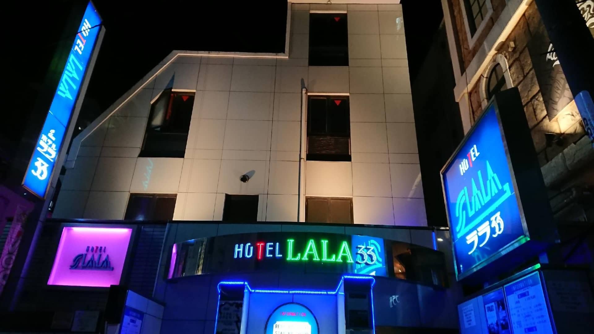 HOTEL LALA33