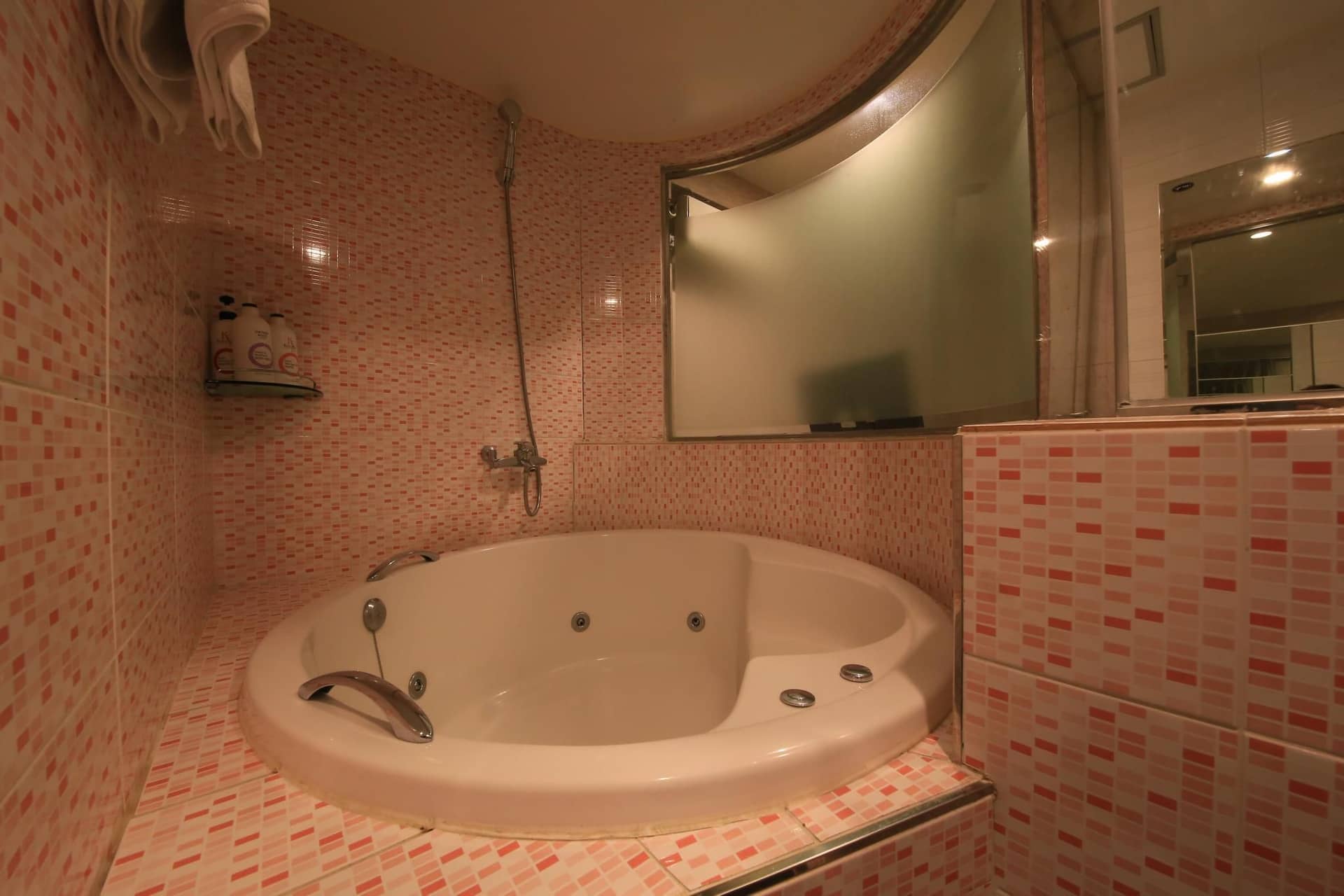 Hotel M story