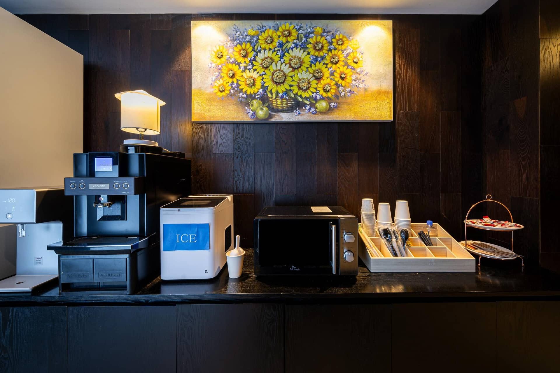 Sincheon (Jamsil Saenae) Noble Stay Hotel