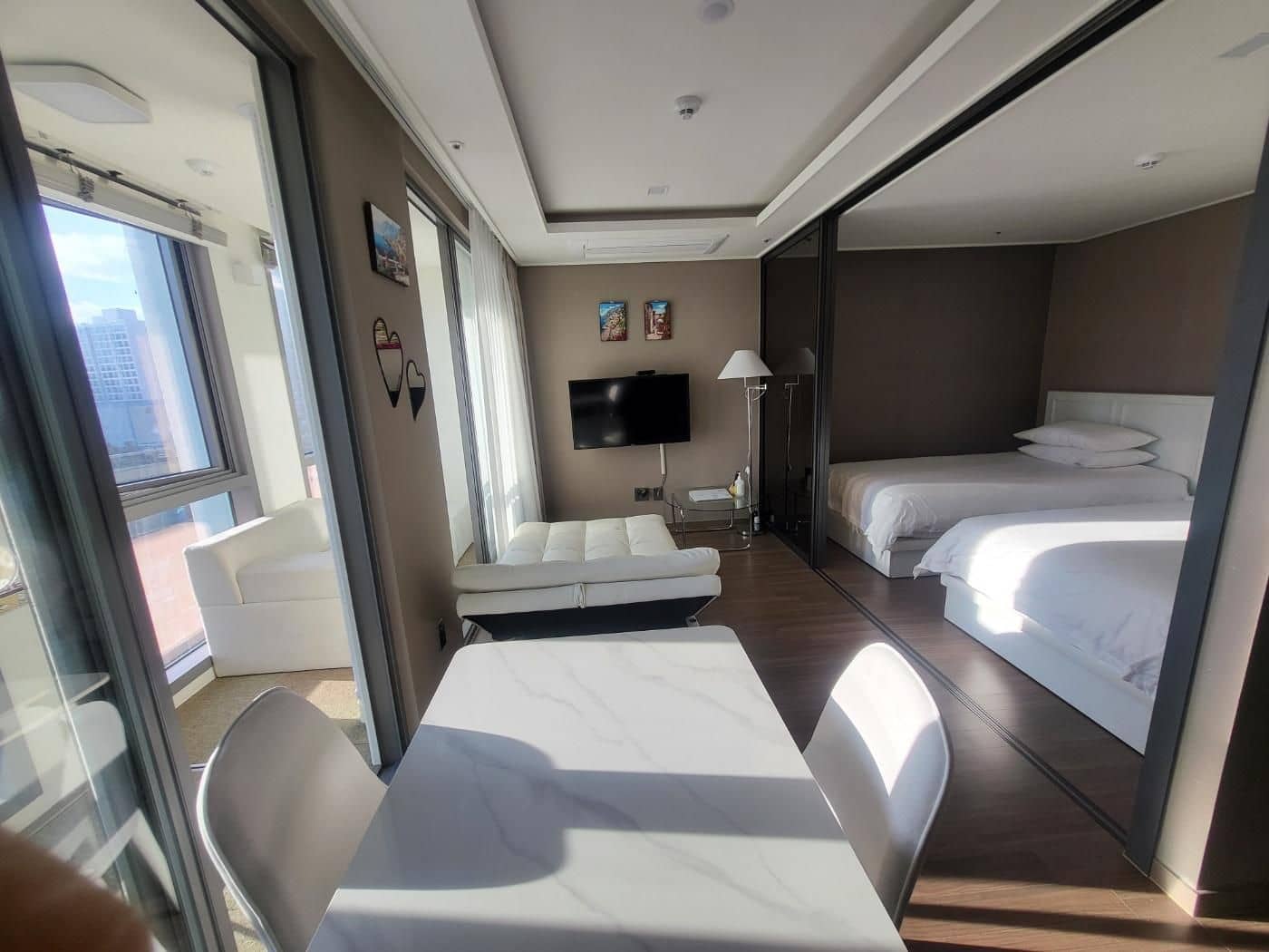 Family Hotel & Arebol