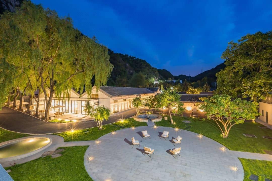 โรงแรมฟลอรัล ปักกิ่ง หยุนซาน จงเริน รีสอร์ท