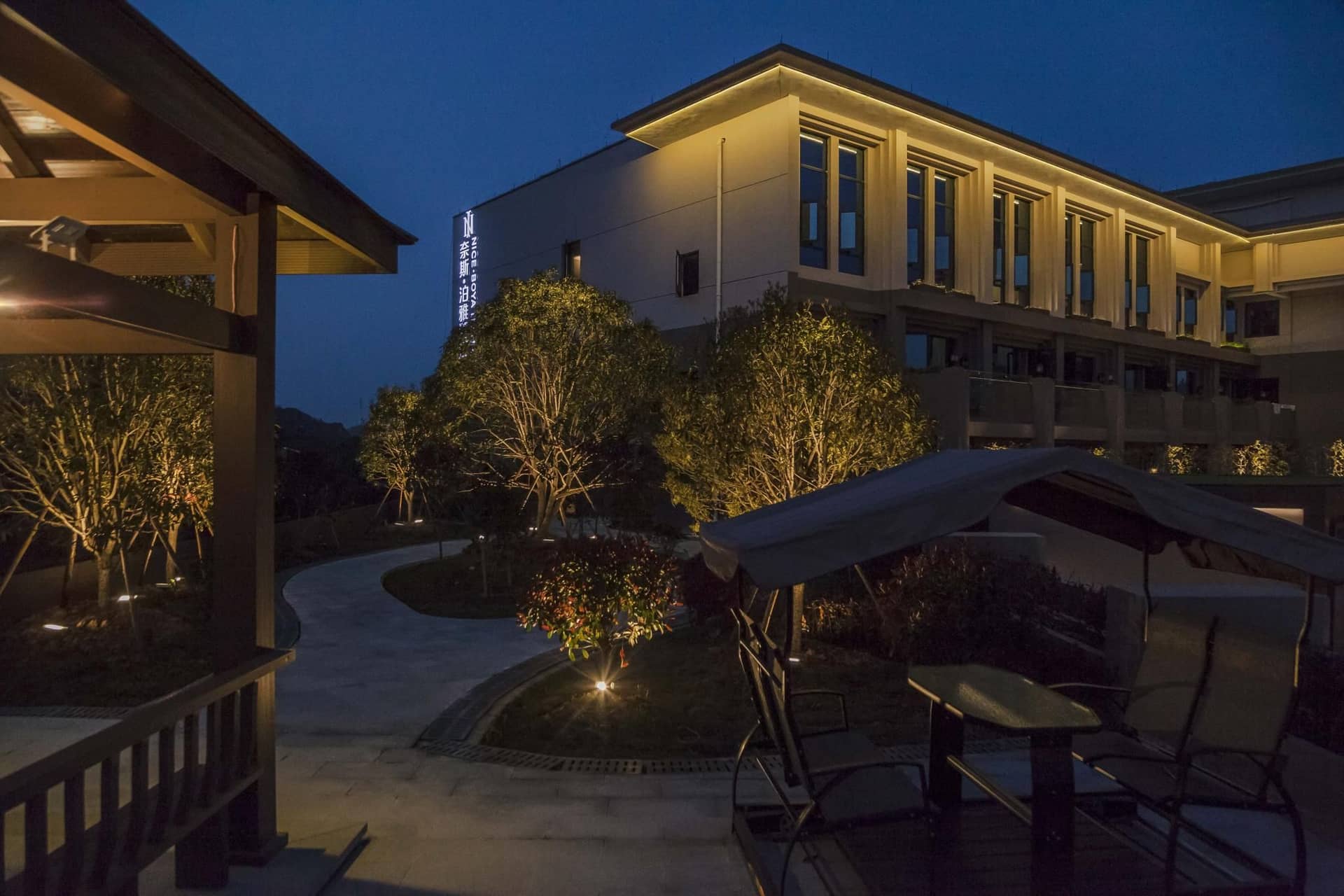 TAIZHOU NAISI BOYAHOTEL