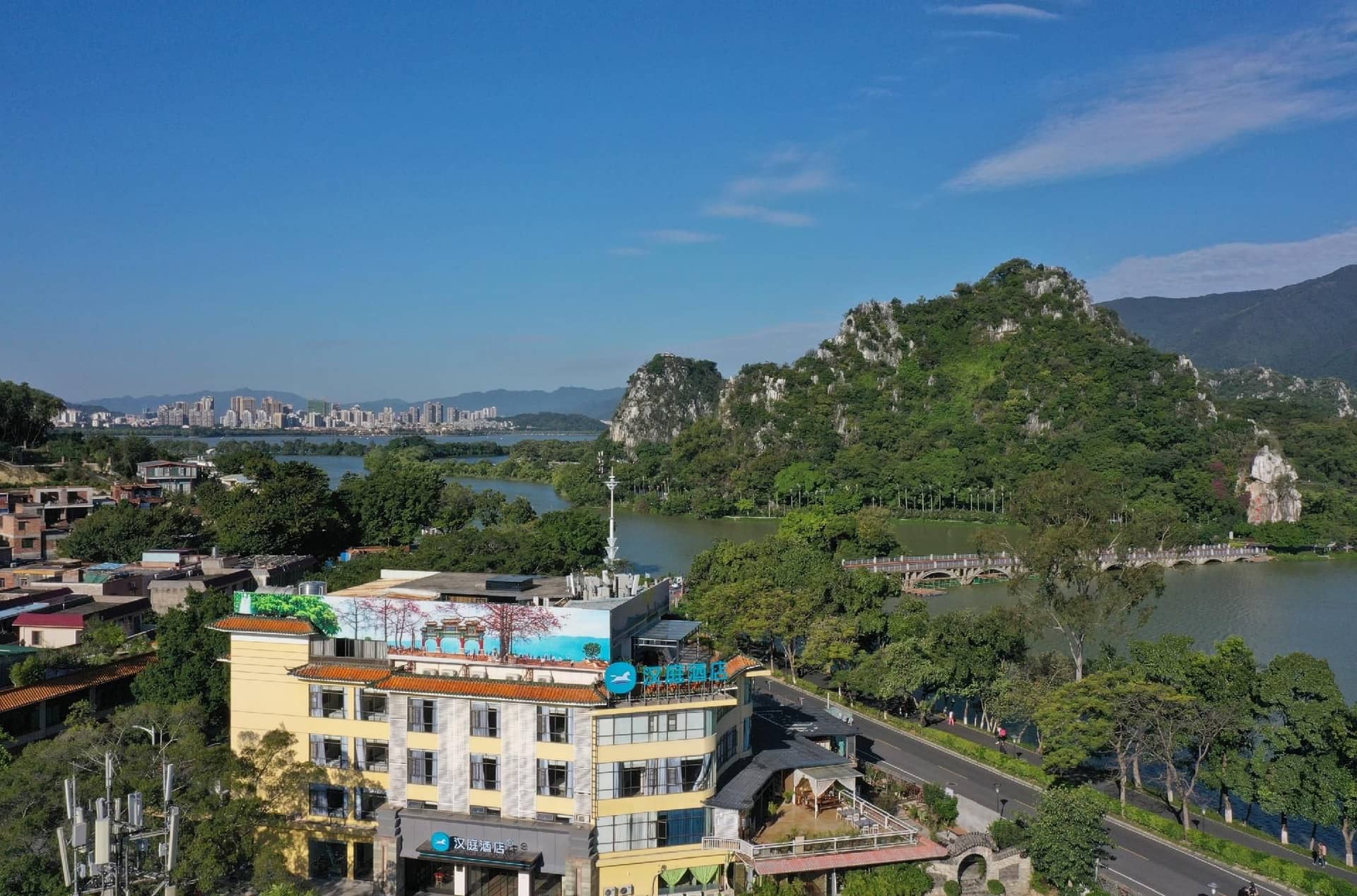 Hanting Hotel Zhaoqing Qixingyan East Gate Hanting Hotel Zhaoqing Qixingyan East Gate
