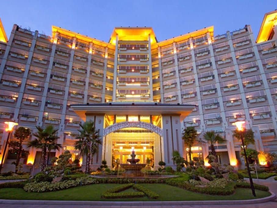 โรงแรมอากิเลฉางเจียง