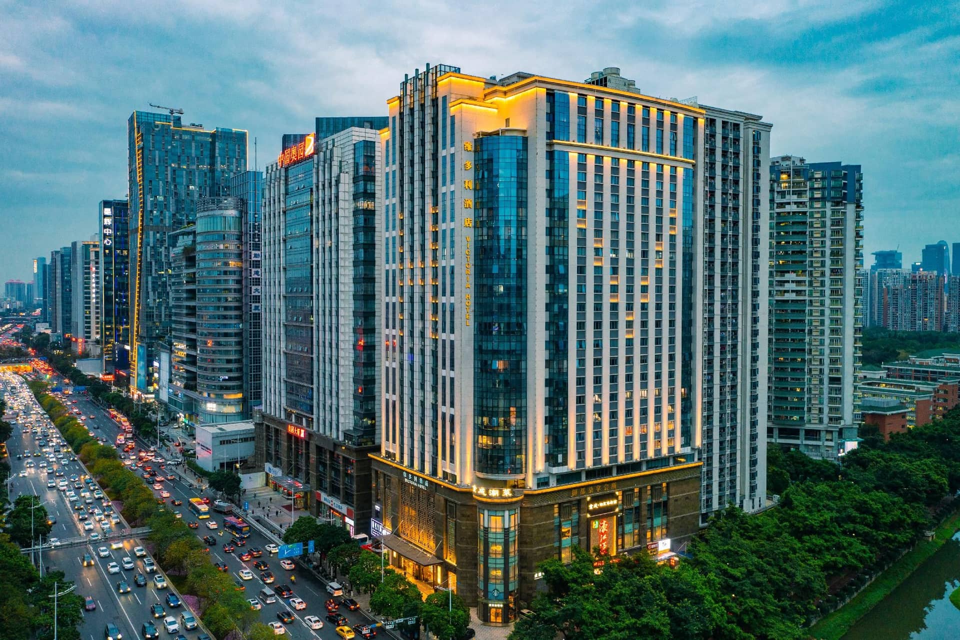 Victoria Hotel-Canton Fair Free Shuttle Bus