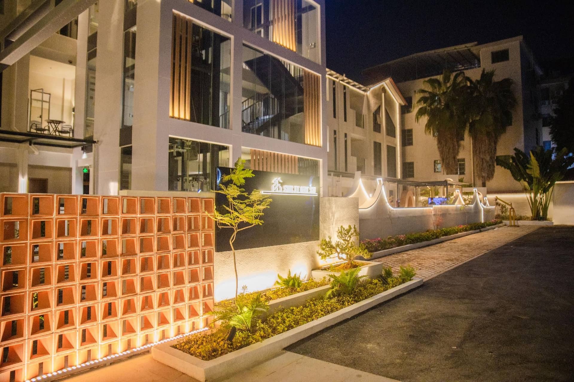 Twenty Six Degree Designer Hotel Twenty Six Degree Designer Hotel