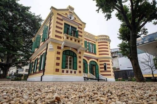 Vintage House of Old Quarter with 2 Bedrooms