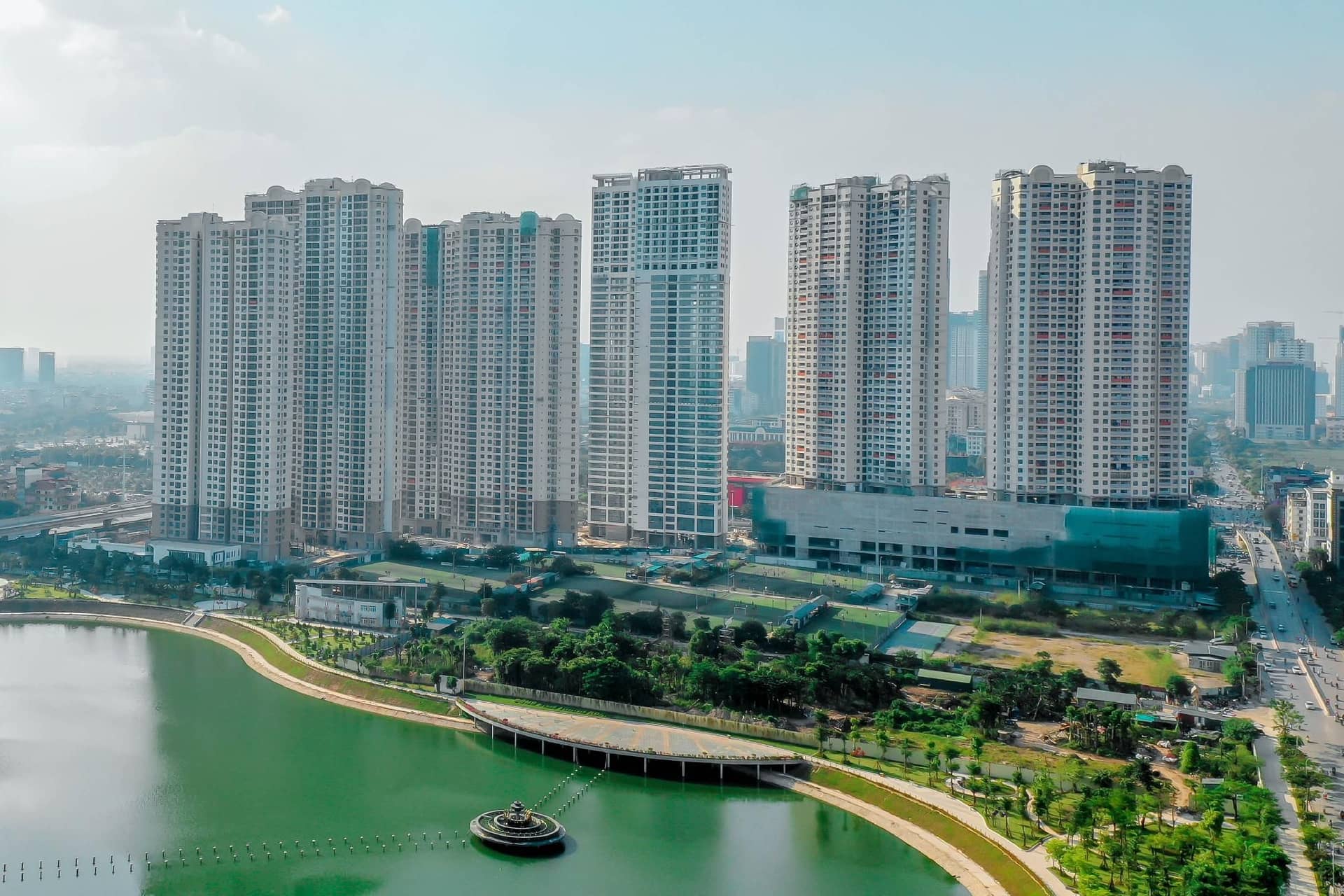 Vinhomes D'Capitale Luxury Apartment - By MC Homes Vinhomes D'Capitale Luxury Apartment - By MC Homes