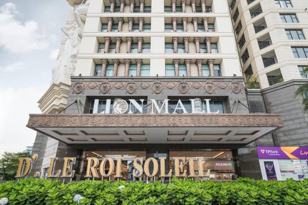 D'Leroi Soleil- Tay Ho- Near Westlake in Hanoi D'Leroi Soleil- Tay Ho- Near Westlake in Hanoi