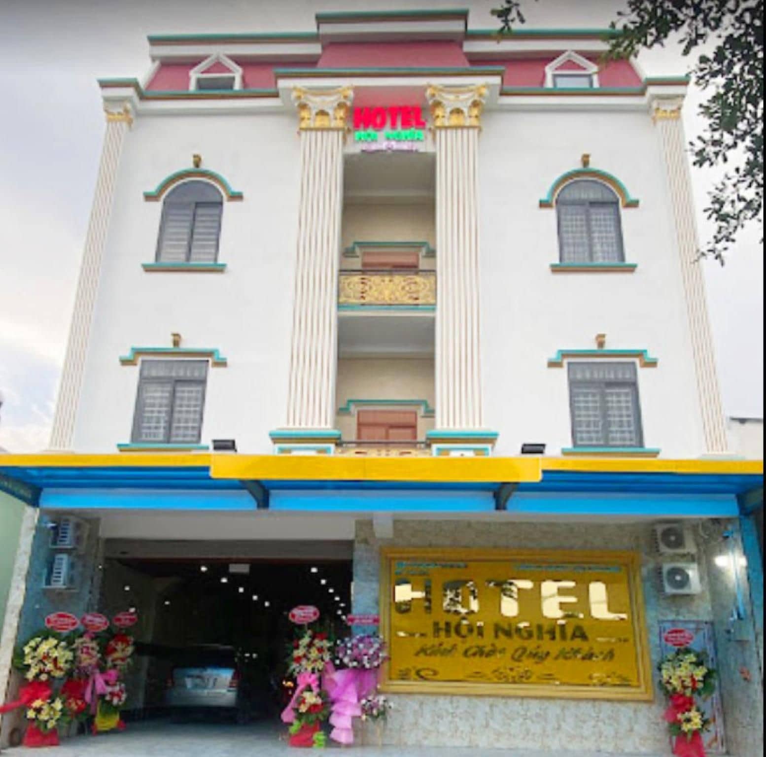 KHÁCH SẠN HỘI NGHĨA