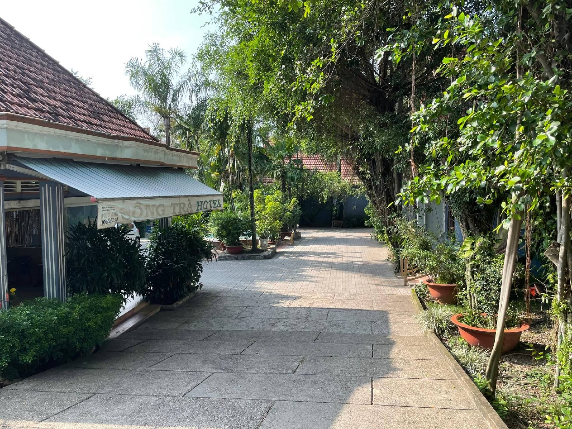 Song Tra Hotel