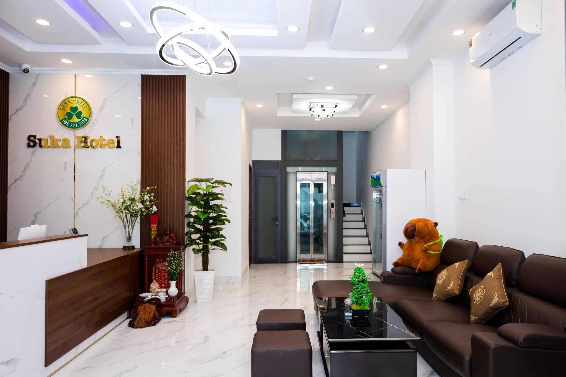 Suka Hotel