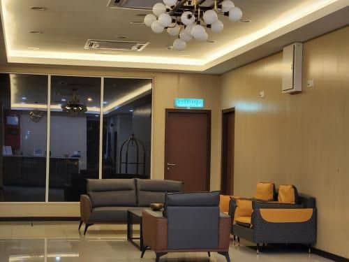 โรงแรมเซมปอร์นา การ์เด้น
