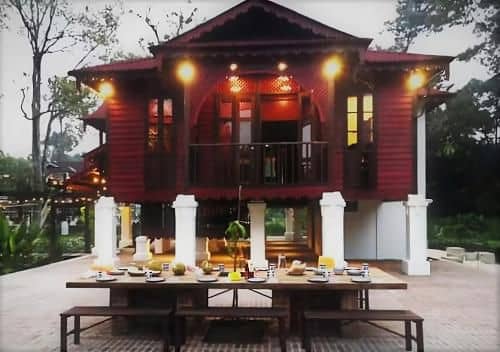 Bagas Zakariah Orchard Lodge