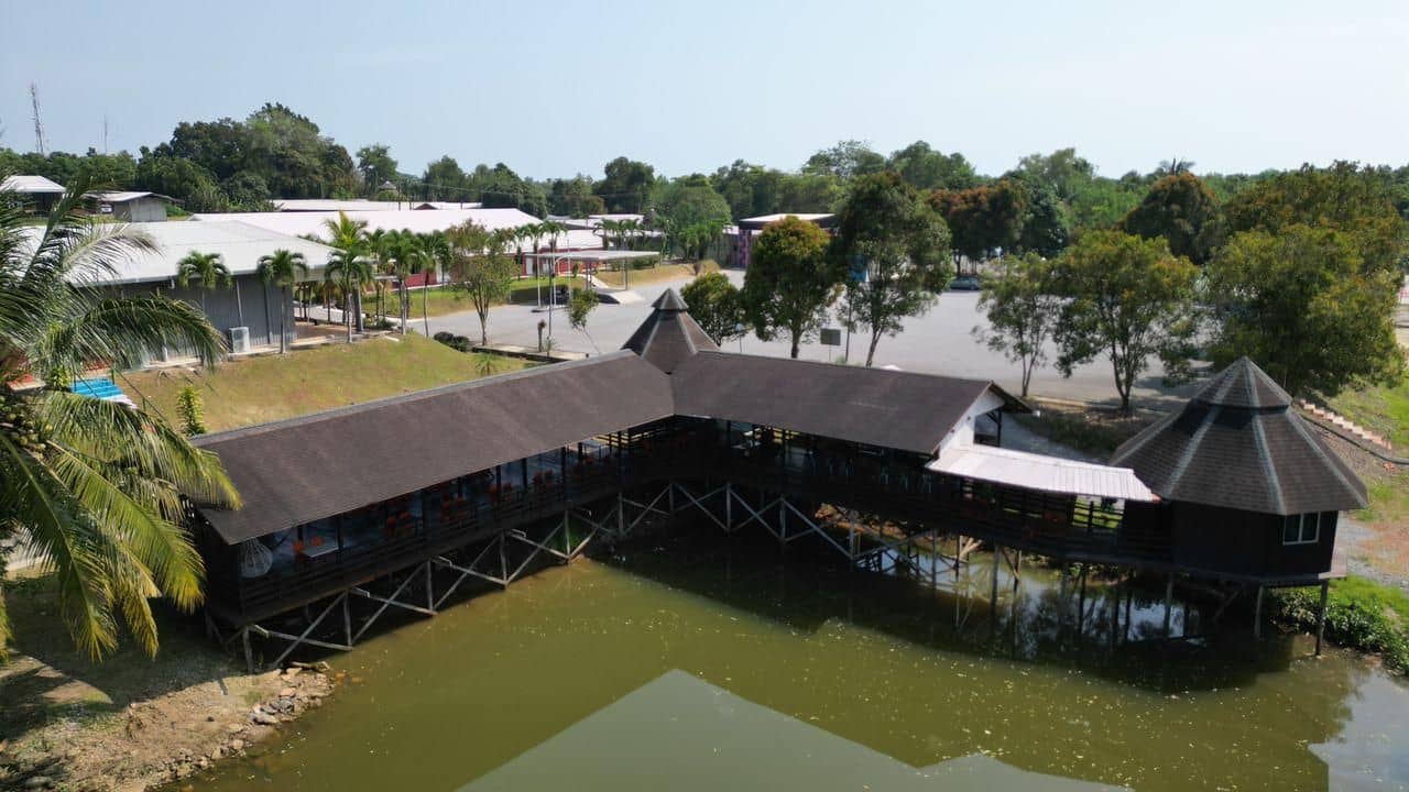 Putra Sentosa Retreat Camp Sematan