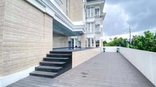 Modern Studio Loft Apple 1 Condovilla By Travelio