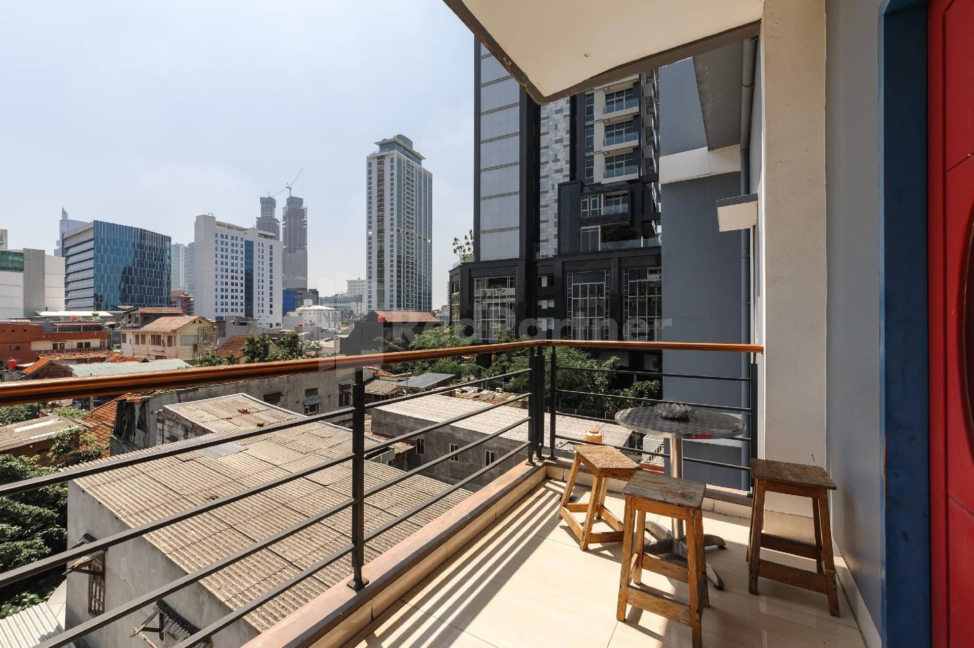 Ian Hotel Jaksa RedPartner