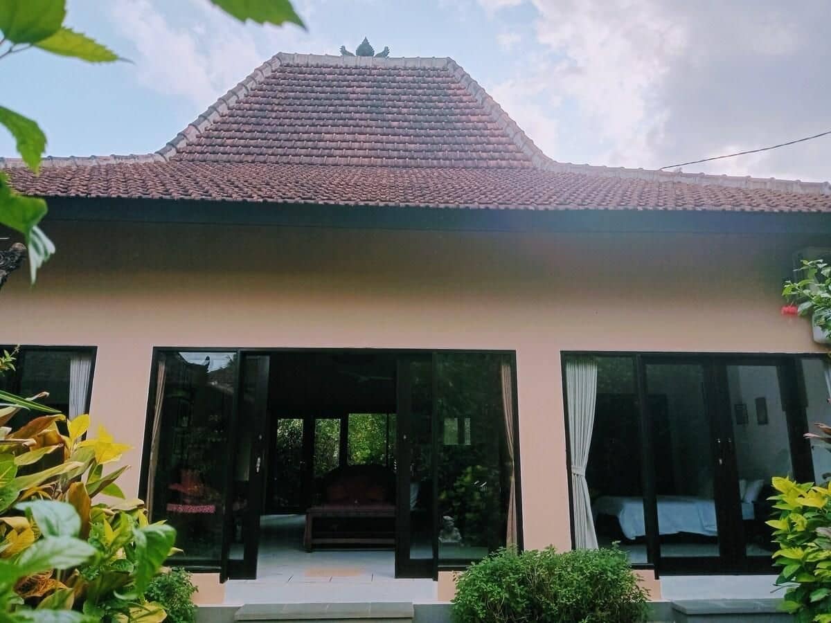แอมบารี อูบุด - วิลล่าและศูนย์ทำงานแห่งความสงบ
