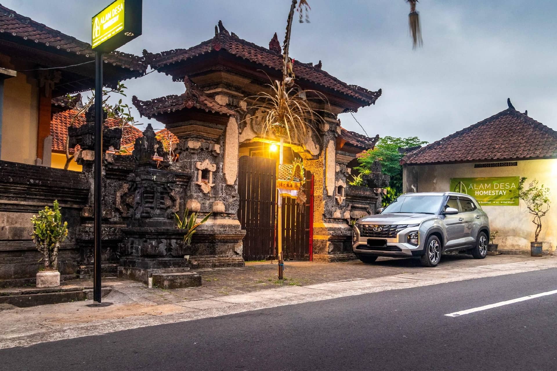 Alam Desa Homestay by AGATA