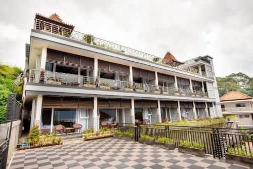 Dedanau Hotel