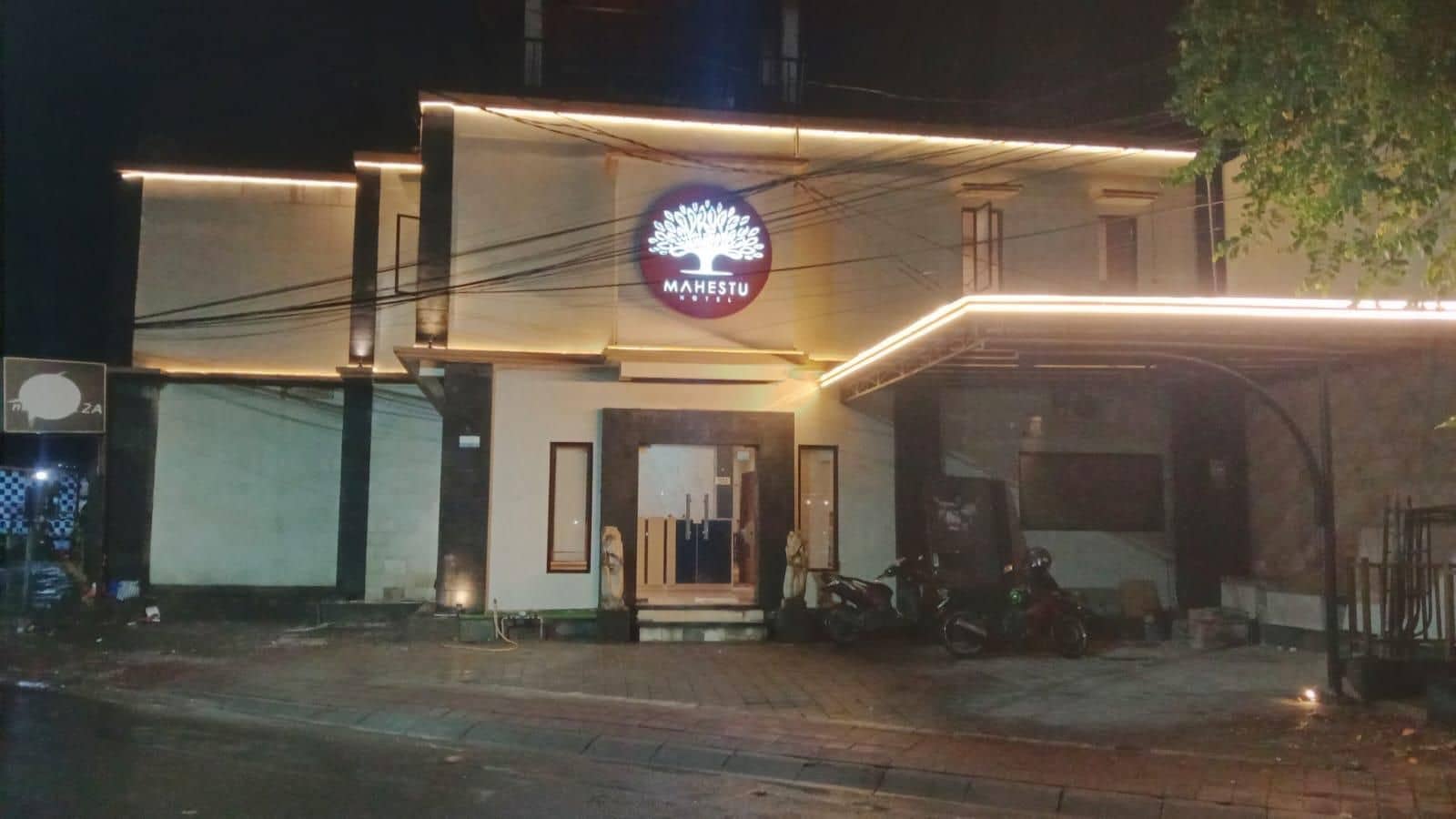 MAHESTU HOTEL