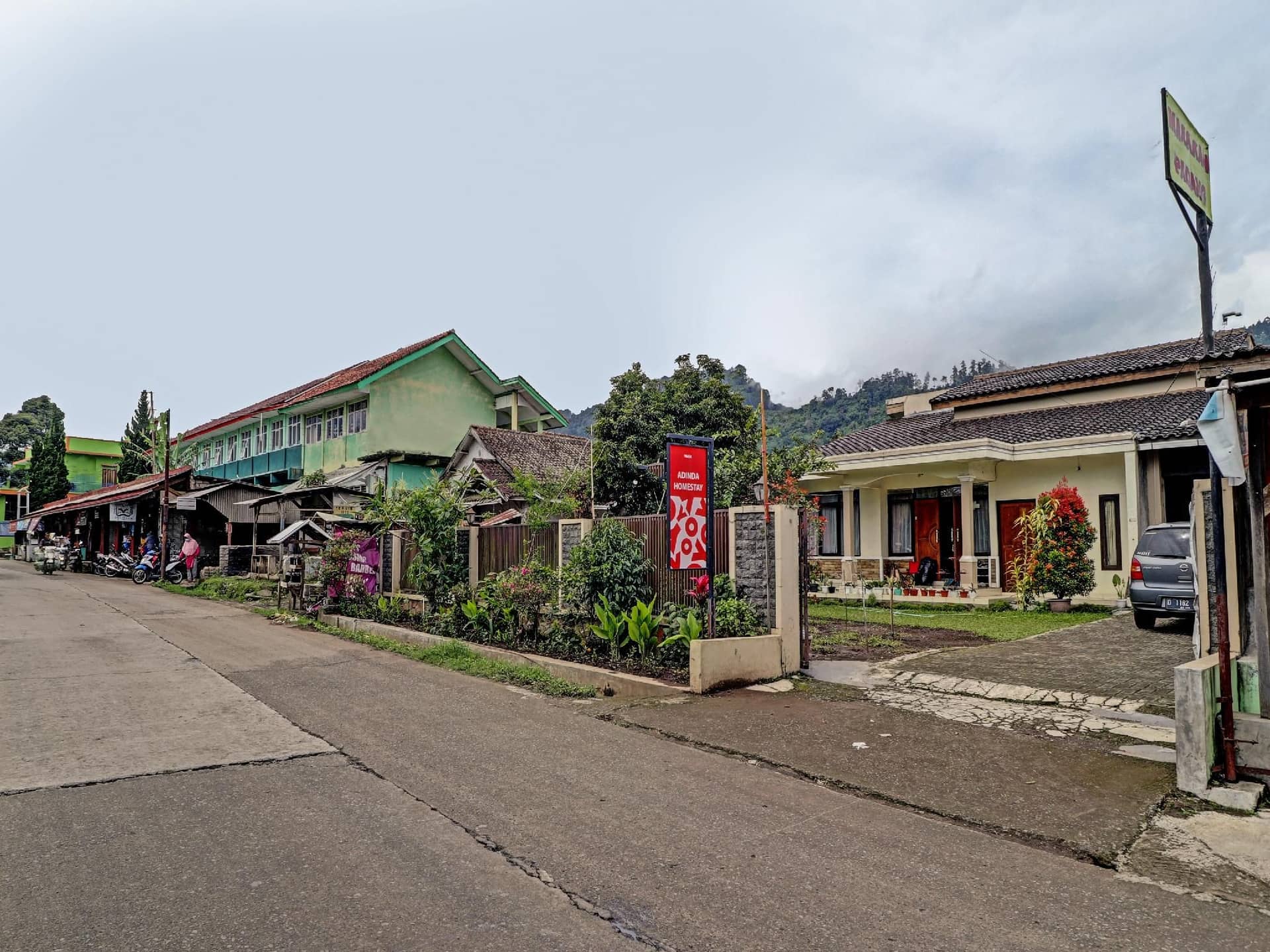 OYO 90454 Adinda Homestay Cibodas Lembang