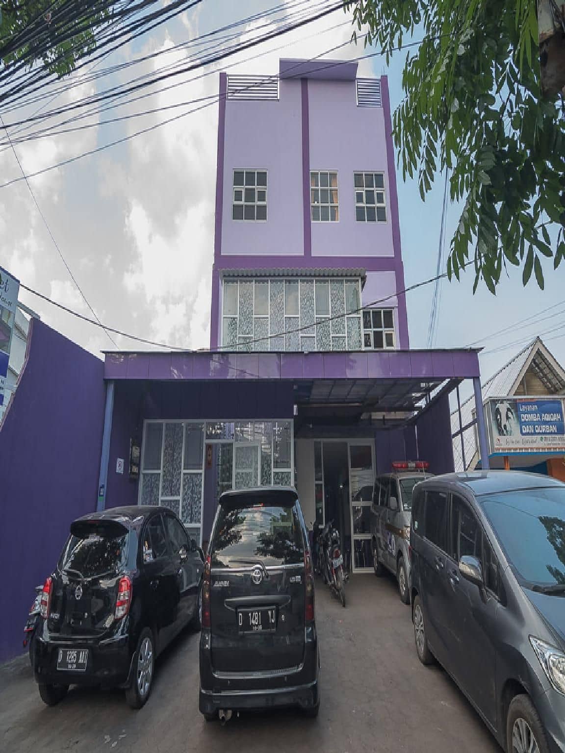 RedDoorz @ Gatot Subroto Street Bandung 3