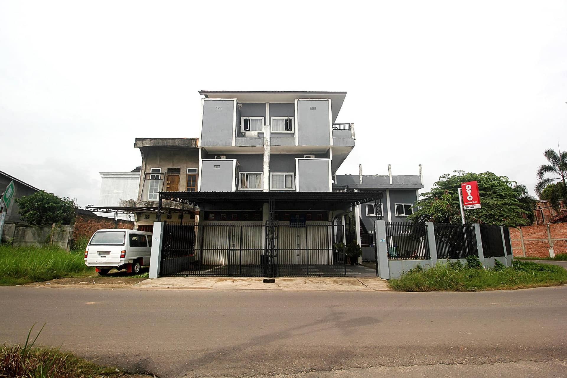 OYO 1847 Jasmine Kost Syariah