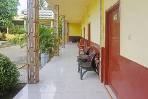 OYO 91433 Hotel Sari Jeneponto
