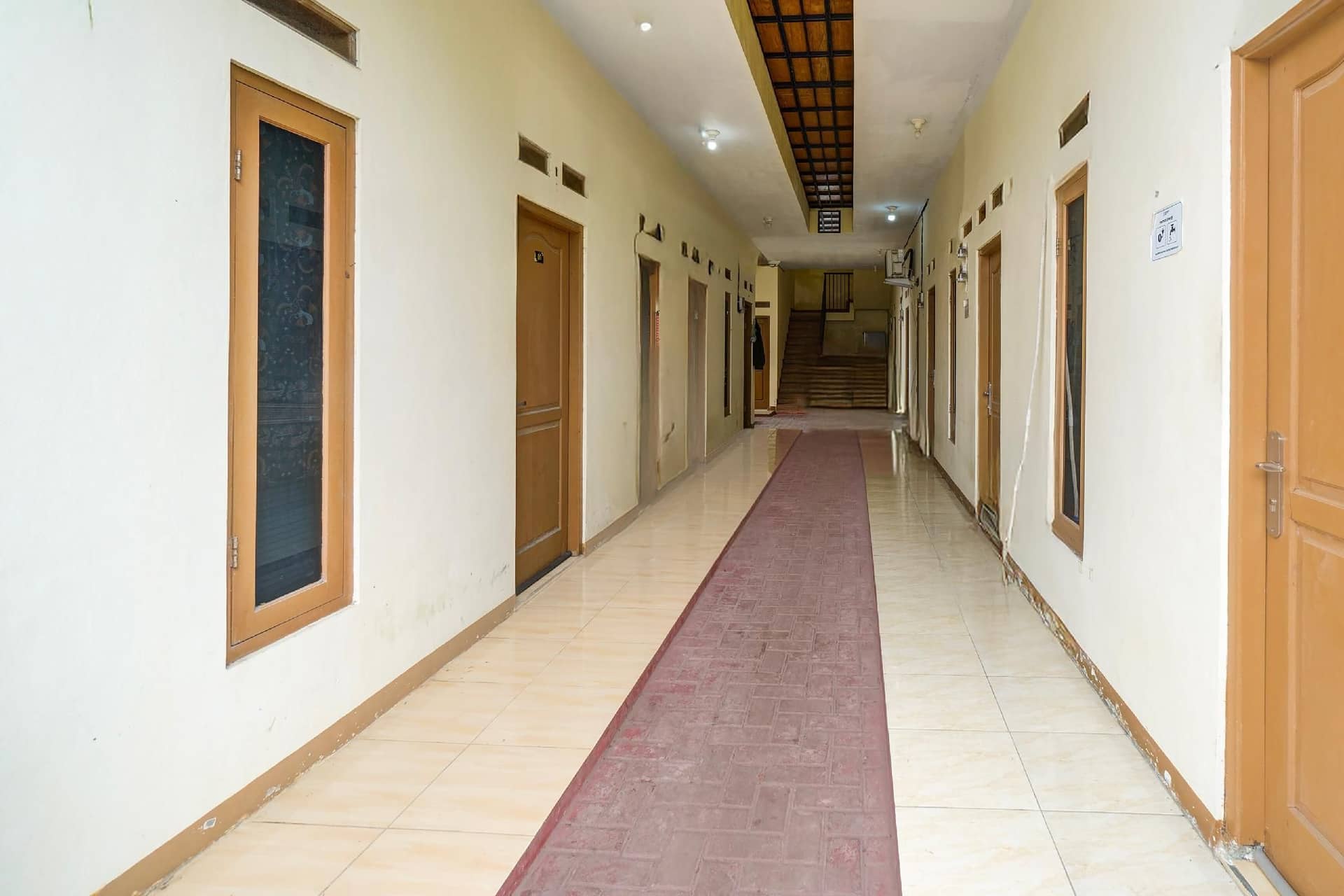 Hotel O Tangerang Near Indomilk Arena Stadium Formerly Sultan Residence
