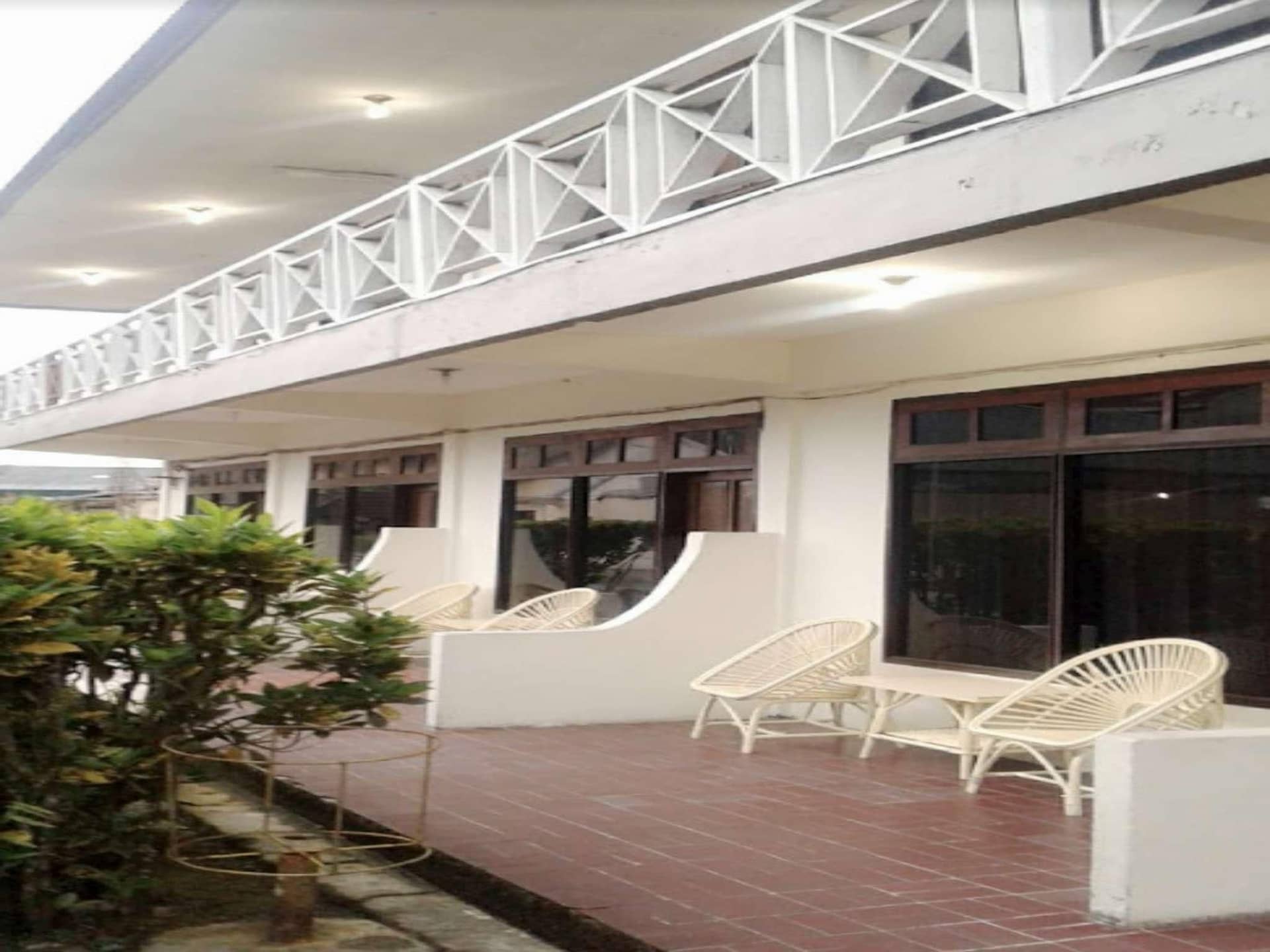 โรงแรมเซรายู ติมิกา