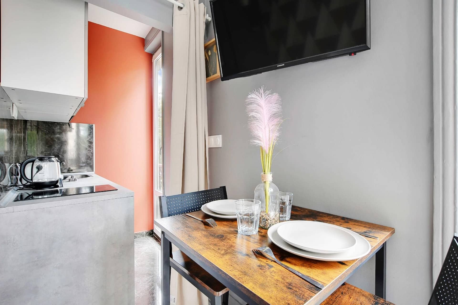 Peaceful studio - 2P -Near the Canal Saint-Martin Peaceful studio - 2P -Near the Canal Saint-Martin