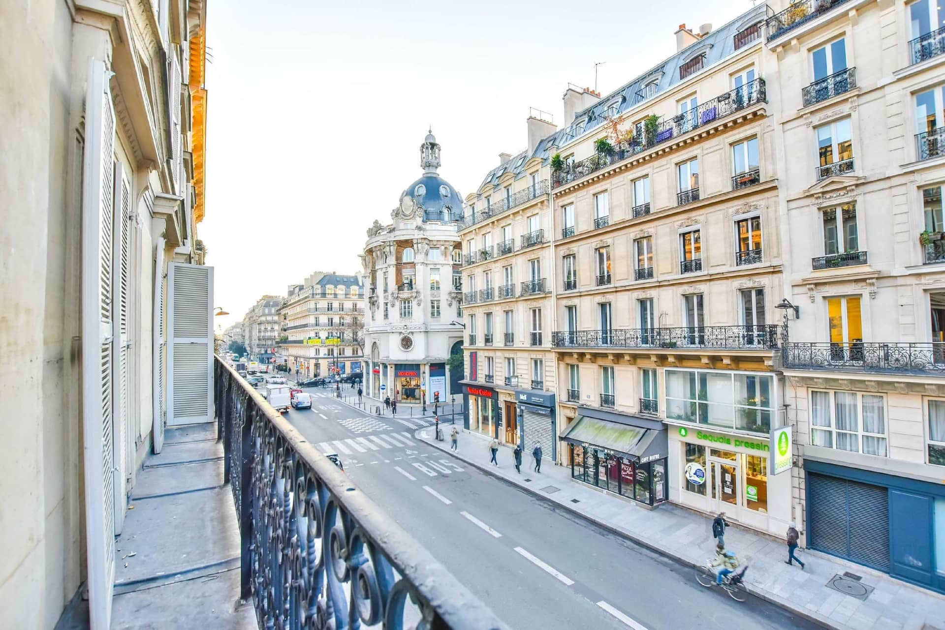 Magnificent apartment - 3BR/8P - Bonne Nouvelle Magnificent apartment - 3BR/8P - Bonne Nouvelle