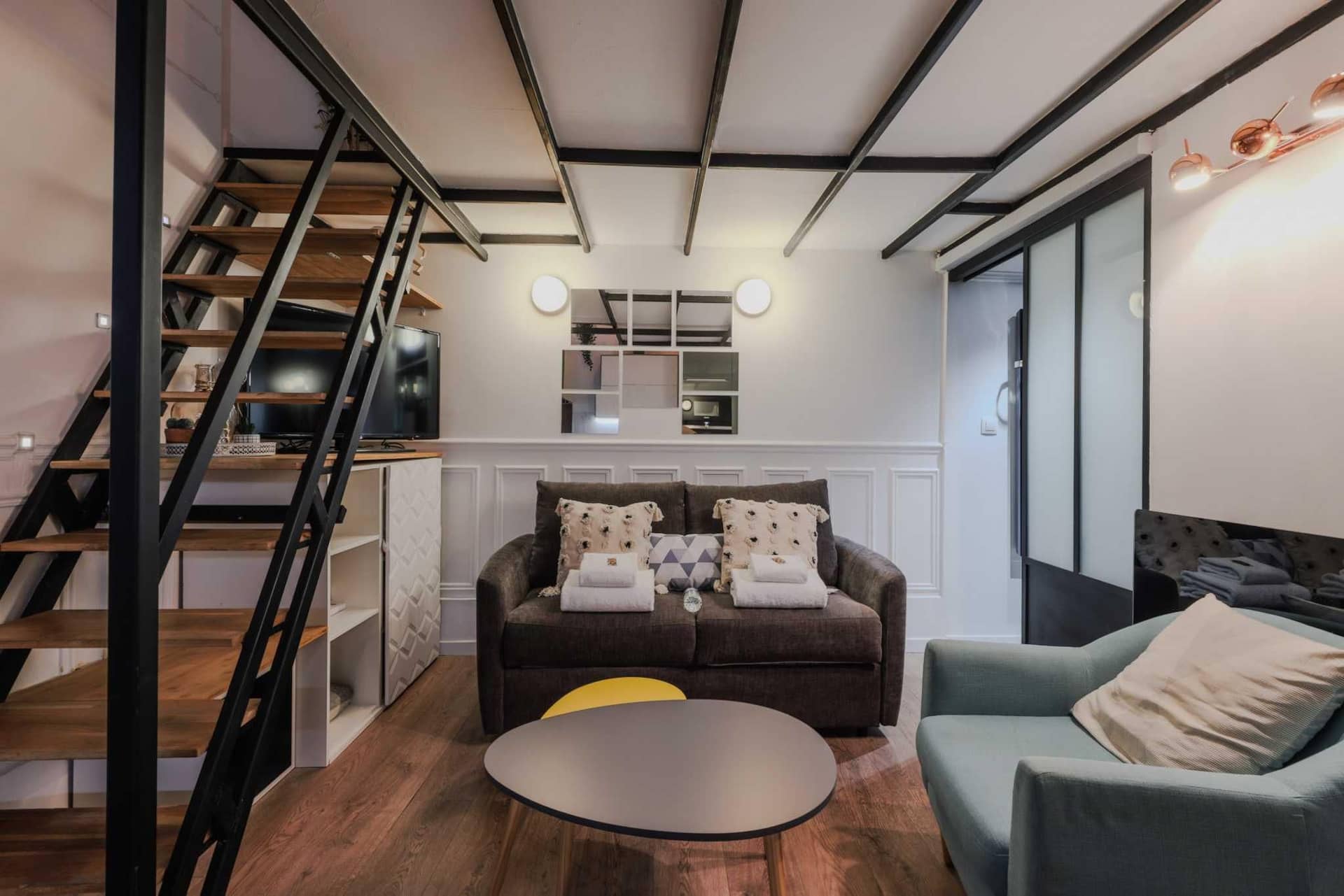 Comfortable duplex in the heart of Paris! Comfortable duplex in the heart of Paris!