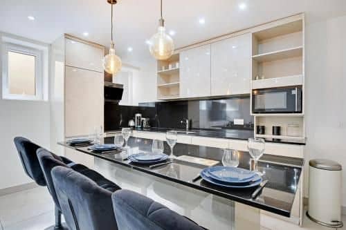 Cosy apartment 4P/1BR Flandre/Crimea