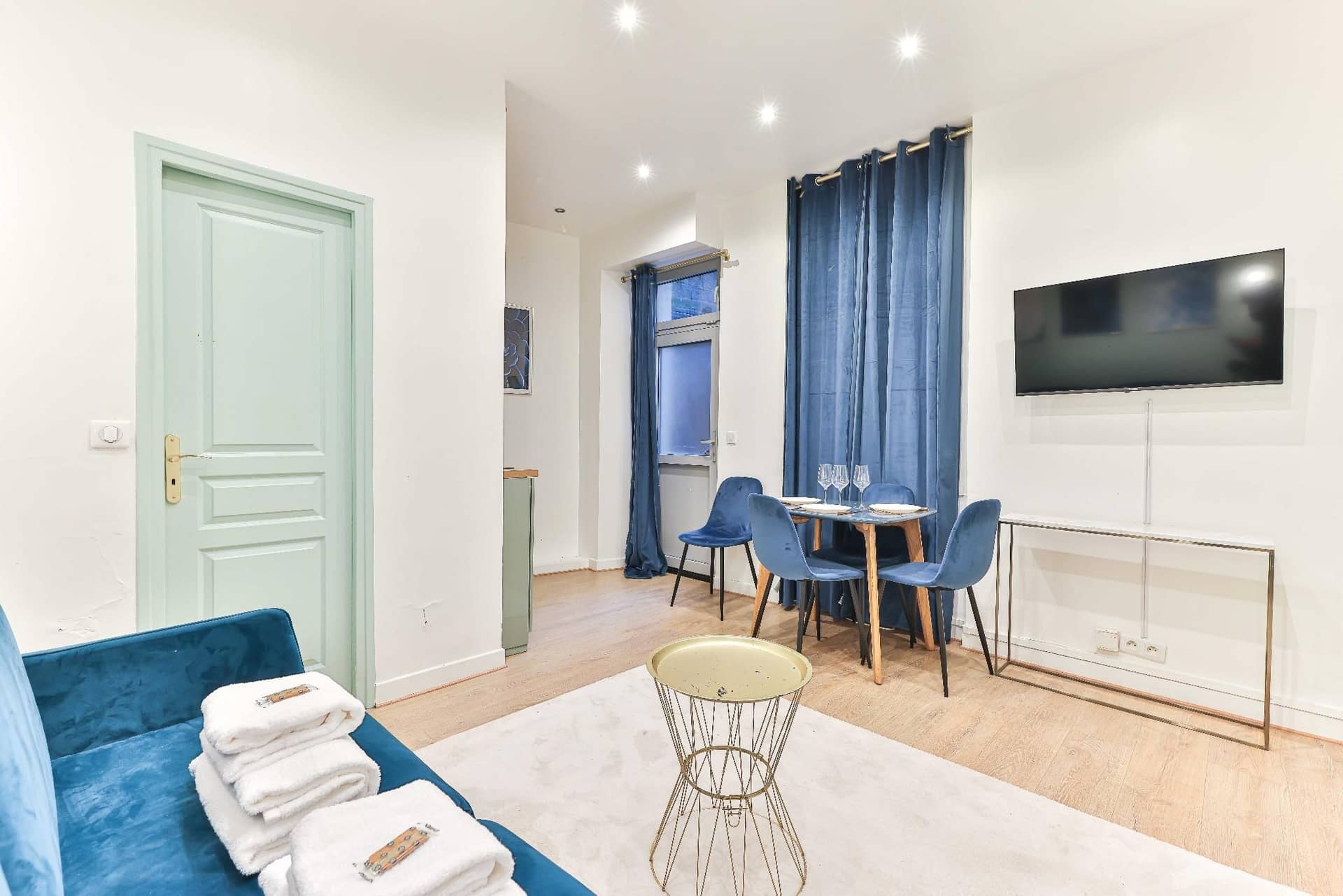 Appartement in the heart of Paris Nation/Charonne