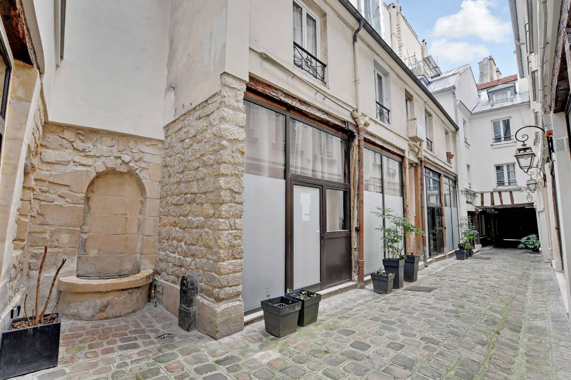 Magnificent apartment -2BR-4P- Le Marais Magnificent apartment -2BR-4P- Le Marais