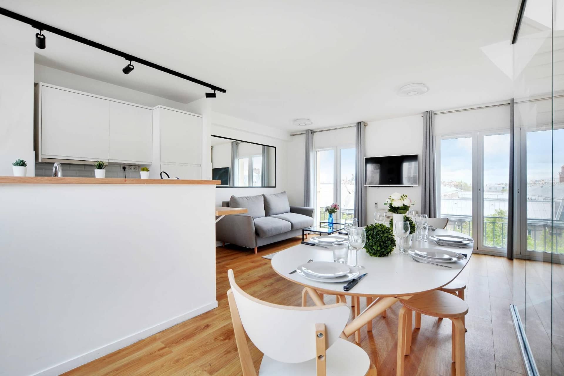 Exceptional triplex with terrace - Montmartre Exceptional triplex with terrace - Montmartre