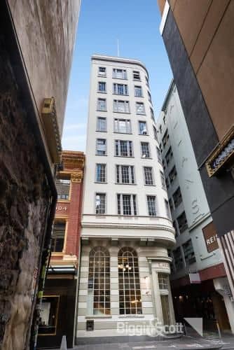 Spacious 3 Bed Warehouse Central Melbourne CBD Spacious 3 Bed Warehouse Central Melbourne CBD