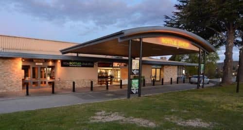 Lake Jindabyne Hotel Lake Jindabyne Hotel