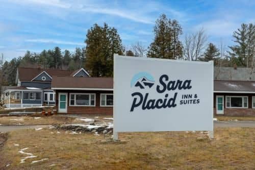 Sara Placid Inn and Suites