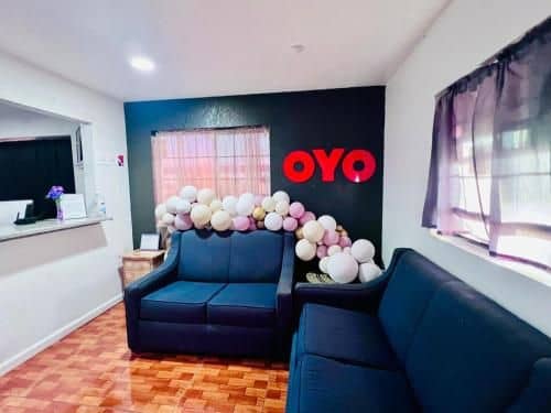 OYO Garden Inn and Suites Pearsall I-35 East OYO Garden Inn and Suites Pearsall I-35 East