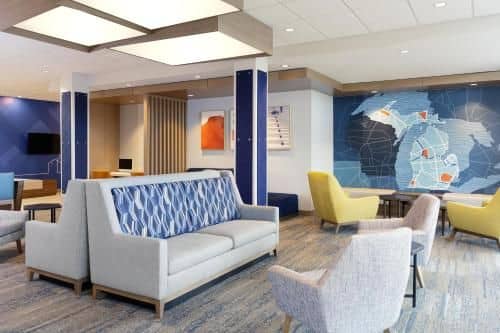 Holiday Inn Express and Suites Charlotte Airport area by IHG