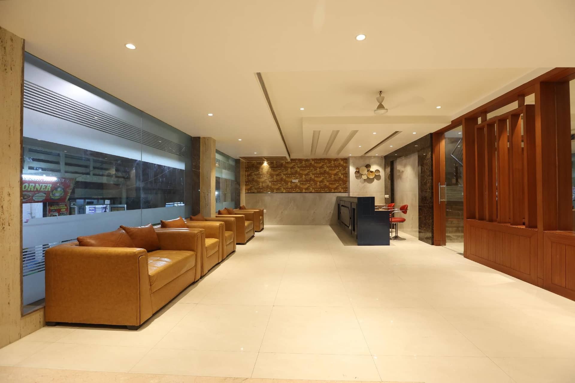 Hotel Corporate Suites with Free One-way Airport Transfer Hotel Corporate Suites with Free One-way Airport Transfer