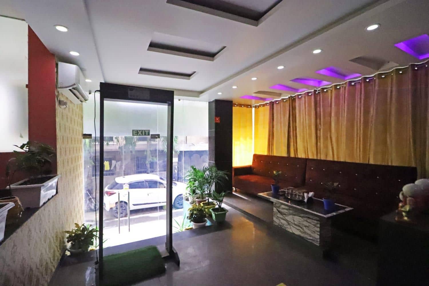 Hotel Smart Inn Mahipalpur Delhi Airport Hotel Smart Inn Mahipalpur Delhi Airport