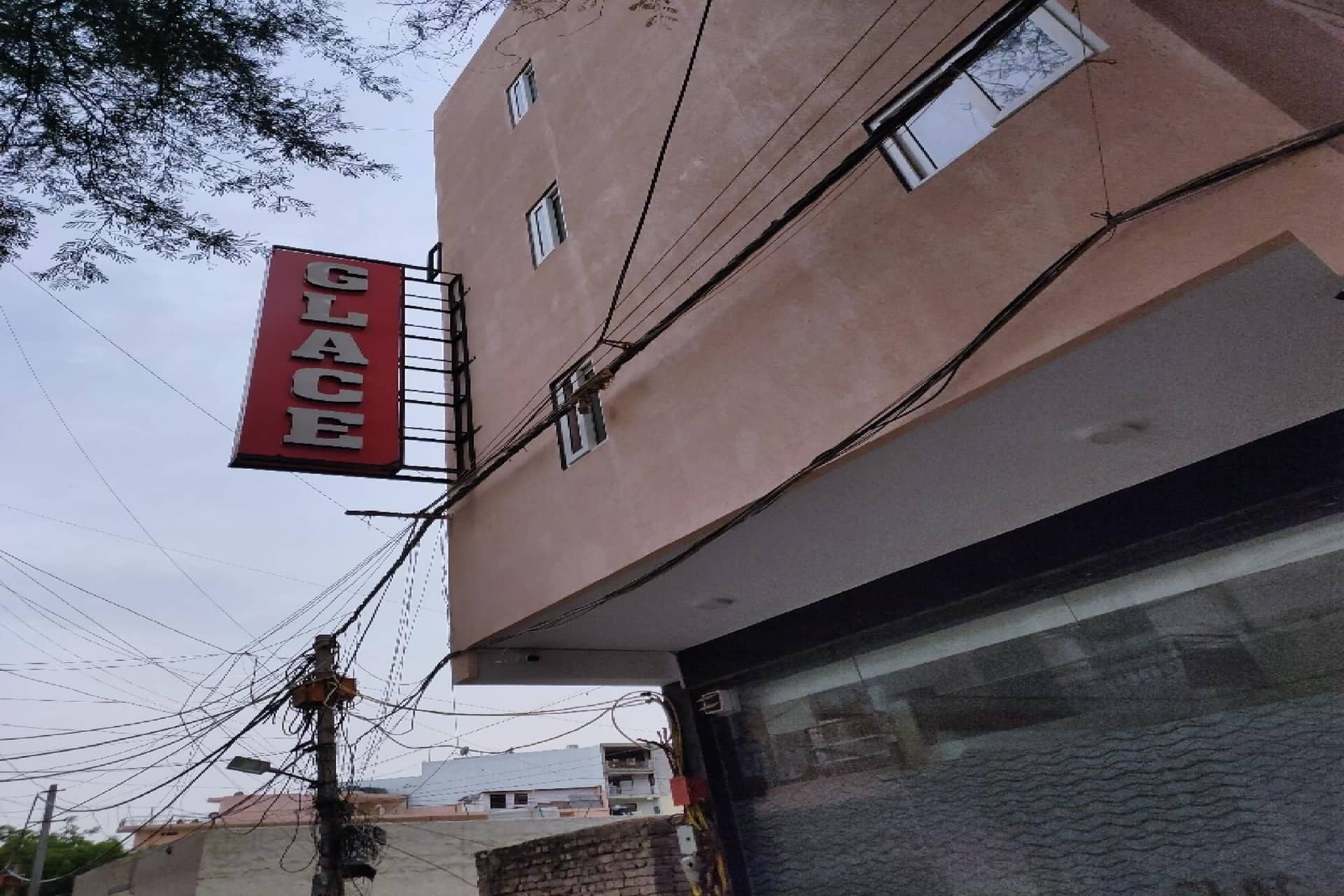 OYO Hotel Glace